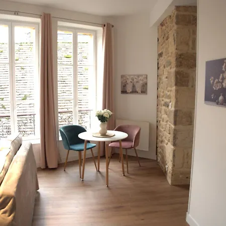 Le Petit Salon De Tourny